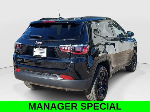 New 2026 Jeep Compass Latitude AWD/4WD image 3