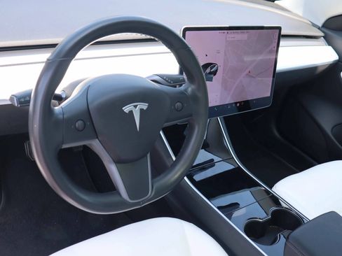 Used 2018 Tesla Model 3 Long Range AWD/4WD image 15
