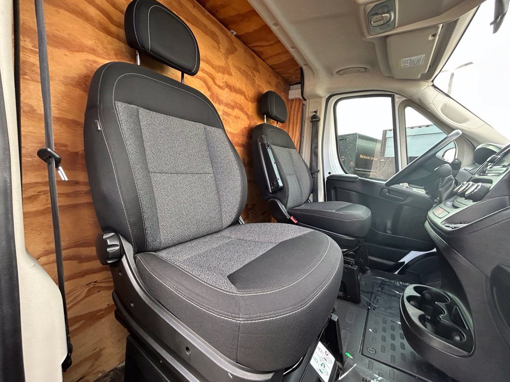 Used 2021 RAM ProMaster 2500 w/ Convenience Group FWD image 25