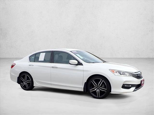 Used 2017 Honda Accord Sport image 6