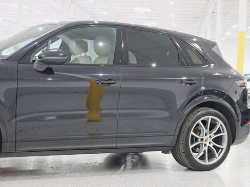 Used 2019 Porsche Cayenne image 3