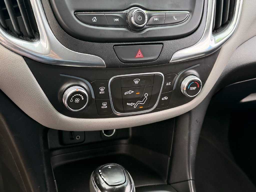 Certified 2018 Chevrolet Equinox LS FWD image 19