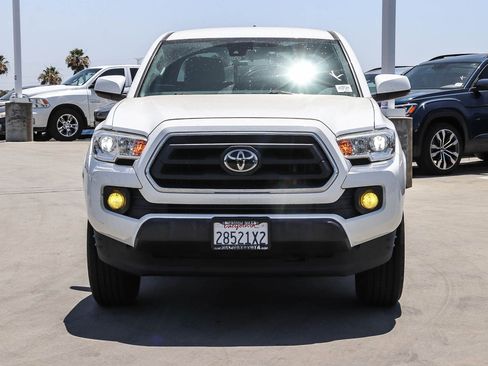 Certified 2020 Toyota Tacoma SR5 RWD image 2