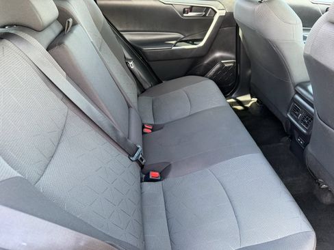 Used 2024 Toyota RAV4 XLE FWD image 14
