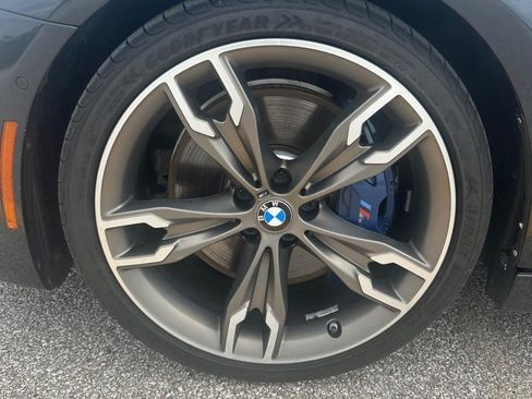 Used 2020 BMW M550i xDrive AWD/4WD image 5