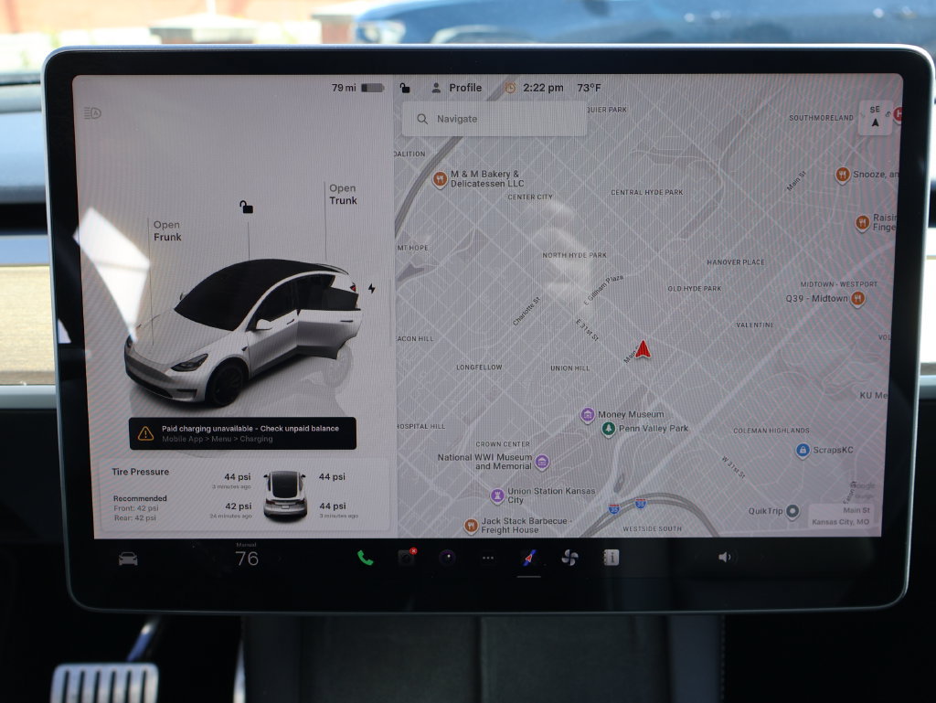 Used 2022 Tesla Model Y Performance AWD/4WD image 21