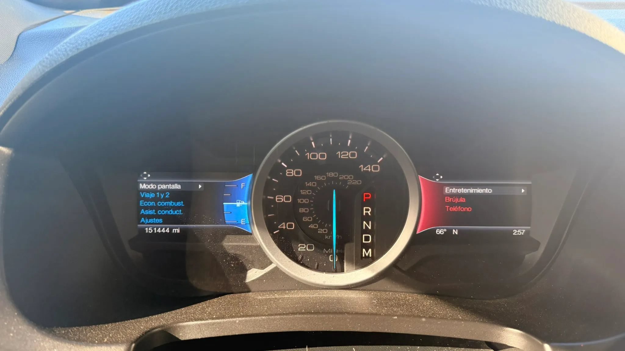 Used 2014 Ford Explorer XLT w/ Equipment Group 201A AWD/4WD image 22