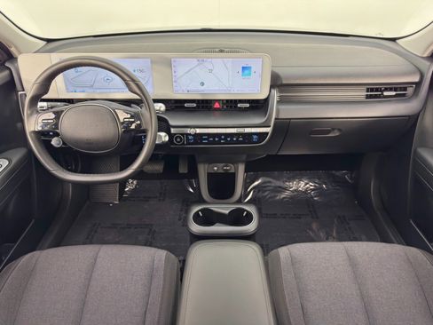 Used 2023 Hyundai Ioniq 5 SE image 11