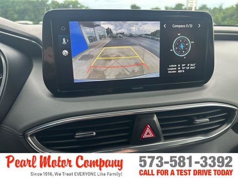 Used 2023 Hyundai Santa Fe SEL FWD image 17