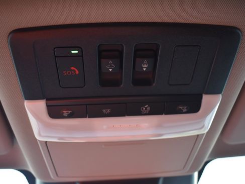 New 2026 Nissan Rogue Platinum image 47