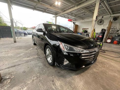 Used 2020 Hyundai Elantra SEL w/ Cargo Package (C1) FWD image 4
