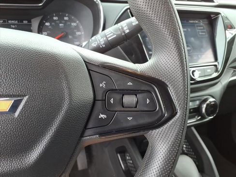 Used 2022 Chevrolet TrailBlazer LT w/ Convenience Package image 27