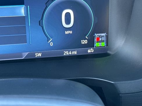 New 2025 Ford F150 Lightning XLT image 33