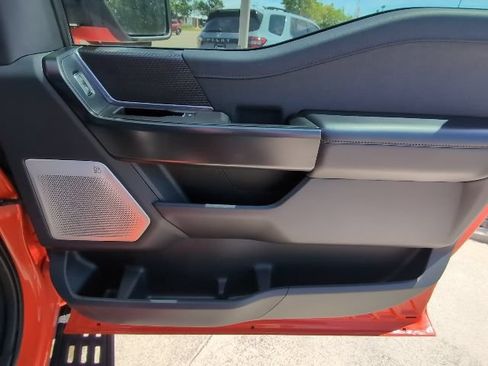 Used 2023 Ford F150 Raptor w/ Raptor Carbon Fibre Package AWD/4WD image 30