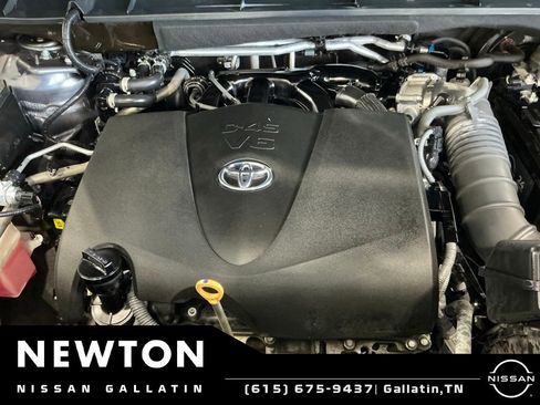 Used 2021 Toyota Highlander Platinum AWD/4WD image 76