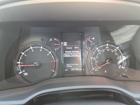 Certified 2024 Toyota 4Runner SR5 Premium w/ SR5 Premium Package AWD/4WD image 37