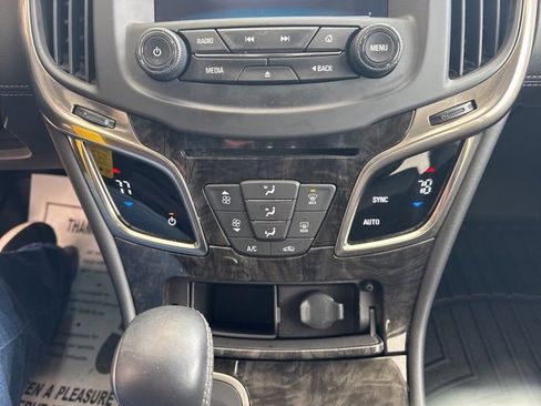 Used 2014 Buick LaCrosse Base image 20