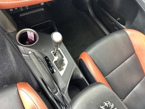 Used 2014 Toyota RAV4 Limited image 20