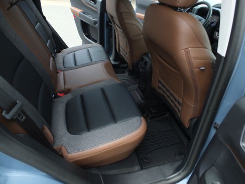 Used 2024 Ford Bronco Sport Outer Banks AWD/4WD image 13