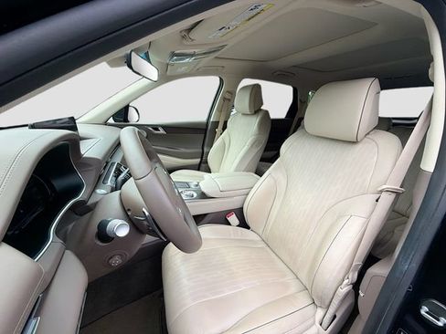 Used 2022 Genesis GV80 2.5T w/ Prestige Package 04 AWD/4WD image 11