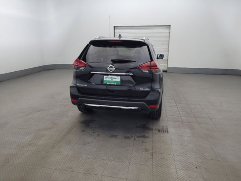 Used 2019 Nissan Rogue SL AWD/4WD image 7