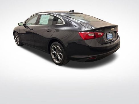 Used 2023 Chevrolet Malibu LT FWD image 2