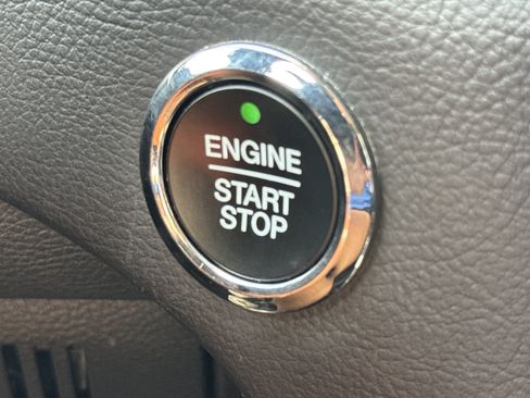 Certified 2024 Ford Edge SEL AWD/4WD image 24