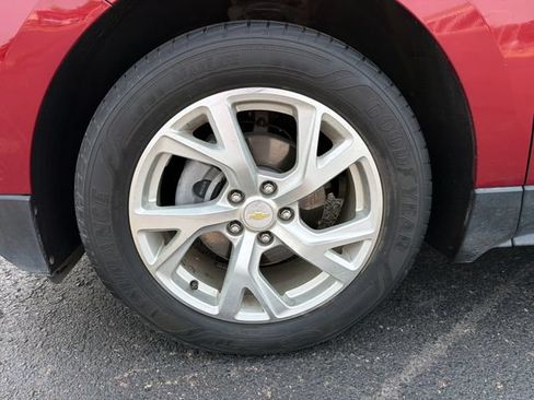 Used 2019 Chevrolet Equinox Premier FWD image 11