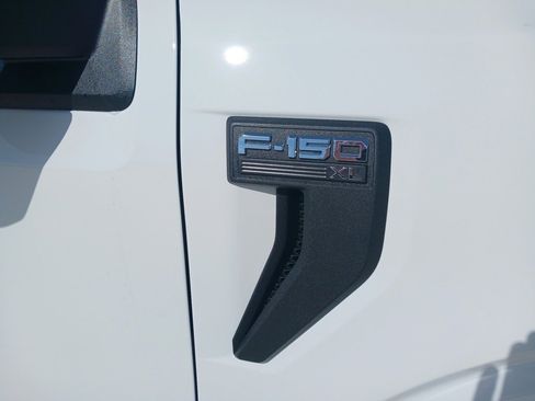 New 2025 Ford F150 XL w/ Equipment Group 103A High image 39