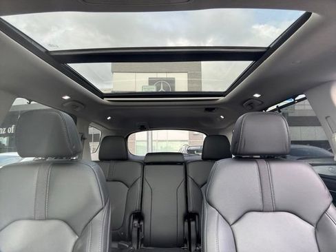 Used 2025 Honda Pilot Touring image 19
