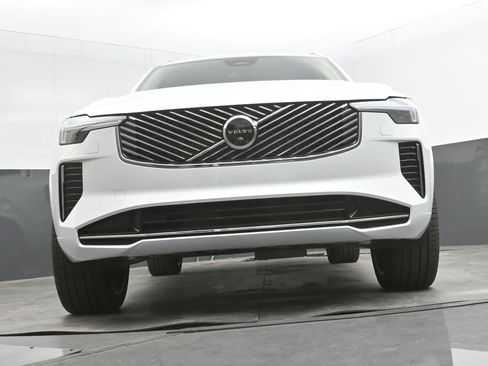 New 2026 Volvo XC90 B6 Ultra w/ Lounge Package AWD/4WD image 38
