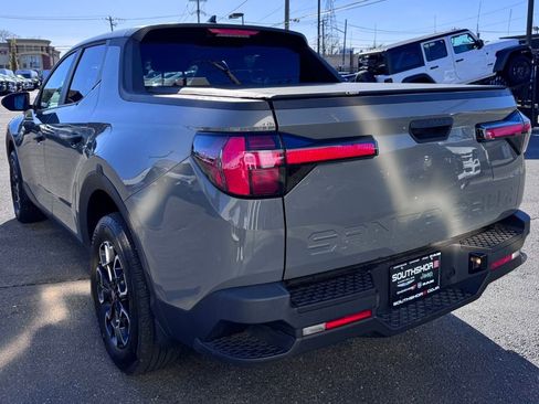 Used 2023 Hyundai Santa Cruz SE AWD/4WD image 5