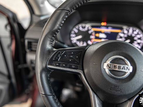 Used 2022 Nissan Sentra SV FWD image 25