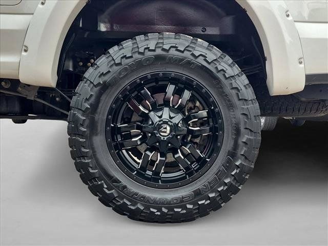 Used 2019 Ford F350 Platinum w/ Platinum Ultimate Package AWD/4WD image 24