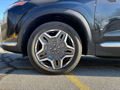 Used 2023 Hyundai Santa Fe SEL Premium image 8