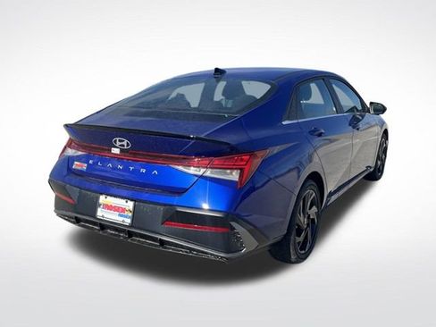 New 2026 Hyundai Elantra SEL Sport Premium FWD image 6