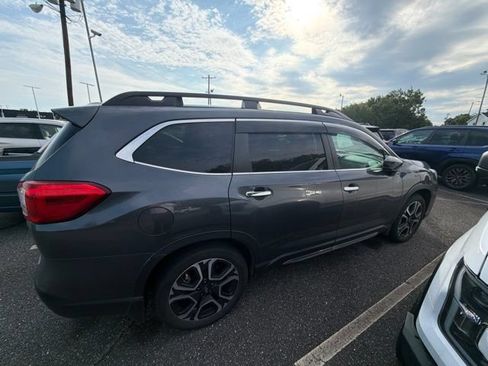Used 2024 Subaru Ascent Touring AWD/4WD image 4