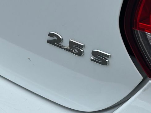 Used 2011 Volkswagen Jetta SE image 14