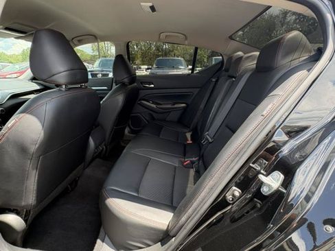 Used 2023 Nissan Altima 2.5 SR AWD/4WD image 13