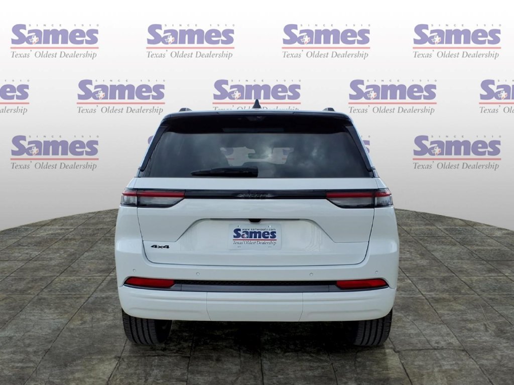 New 2027 Jeep Grand Cherokee Limited AWD/4WD image 6
