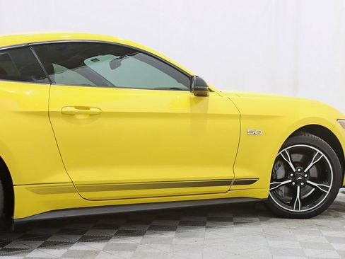 Used 2016 Ford Mustang GT Premium w/ Equipment Group 401A image 10