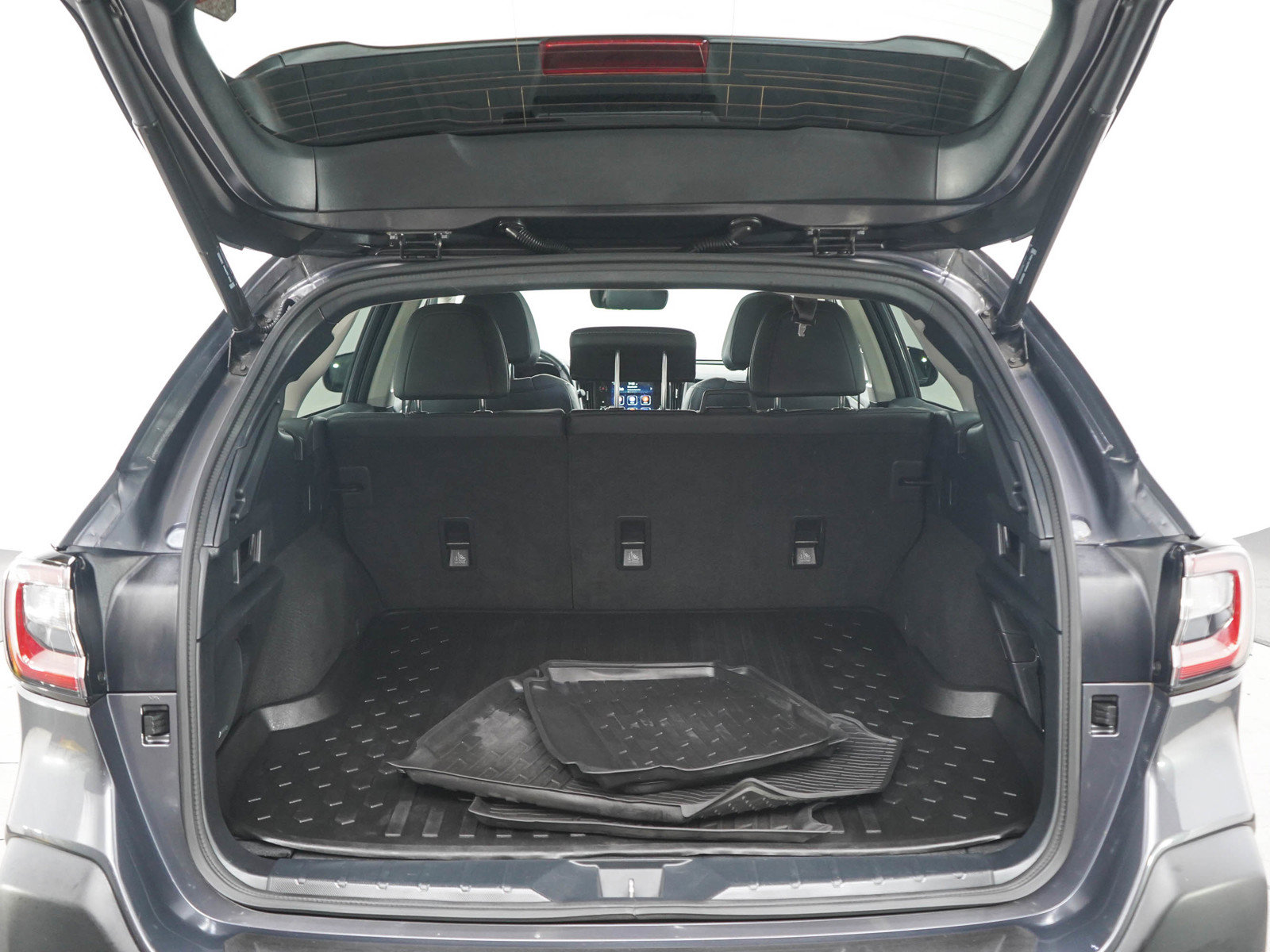 Used 2024 Subaru Outback Limited AWD/4WD image 16