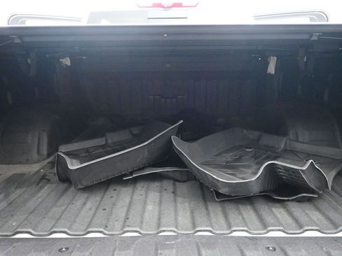 Used 2025 Chevrolet Silverado 1500 ZR2 AWD/4WD image 16