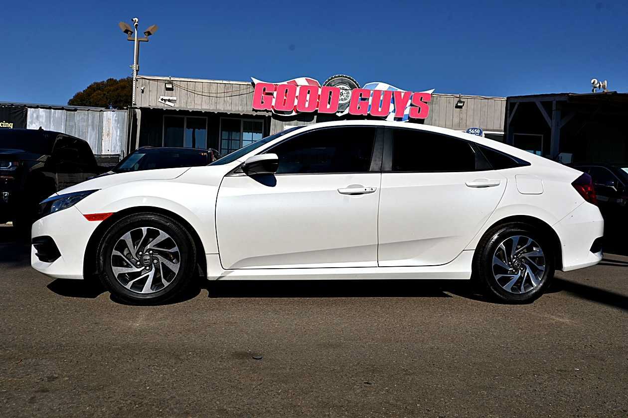 Used 2017 Honda Civic EX image 4