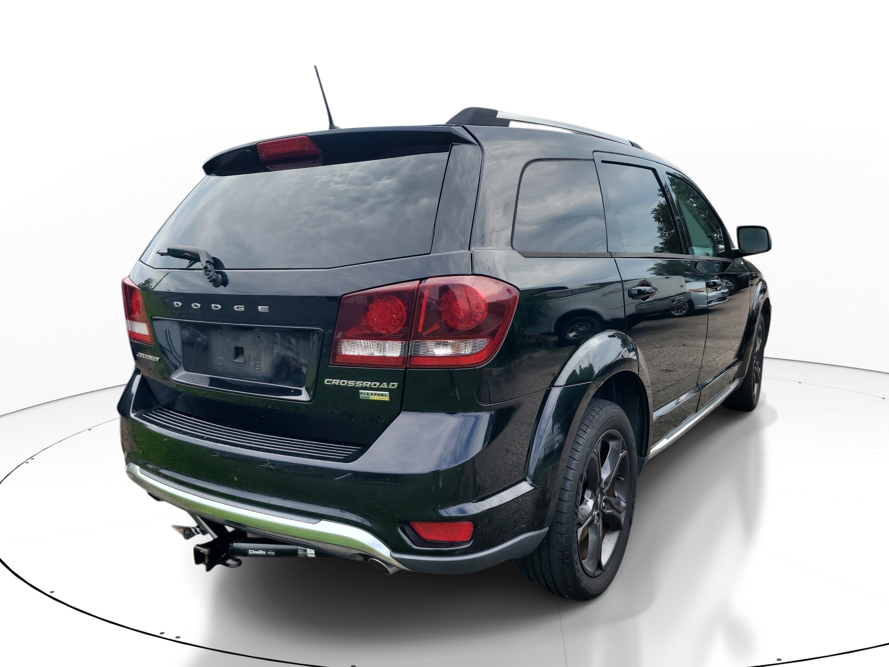 Used 2019 Dodge Journey Crossroad FWD image 4