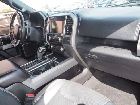 Used 2018 Ford F150 Raptor w/ Equipment Group 802A Luxury AWD/4WD image 22