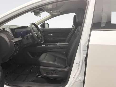 Used 2025 Nissan Murano SV AWD/4WD image 11
