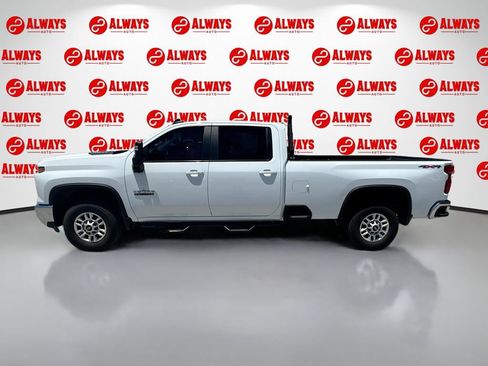 Used 2024 Chevrolet Silverado 2500 LT w/ Texas Edition AWD/4WD image 10