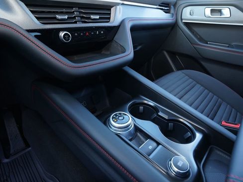 New 2026 Ford Explorer ST-Line w/ ST-Line Street Pack image 13