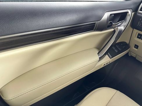 Used 2023 Lexus GX 460 Premium AWD/4WD image 36